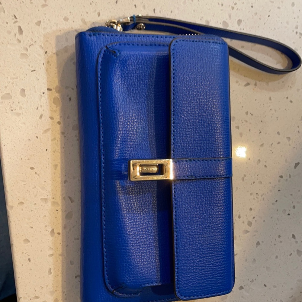 Henri Bendel Wristlet